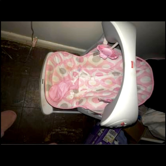 Baby Swing - Picture 1 of 1